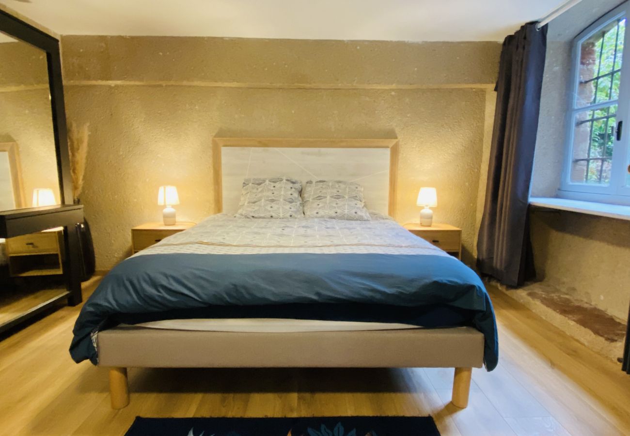Apartment in Rodez - LE PLACE DU BOURG