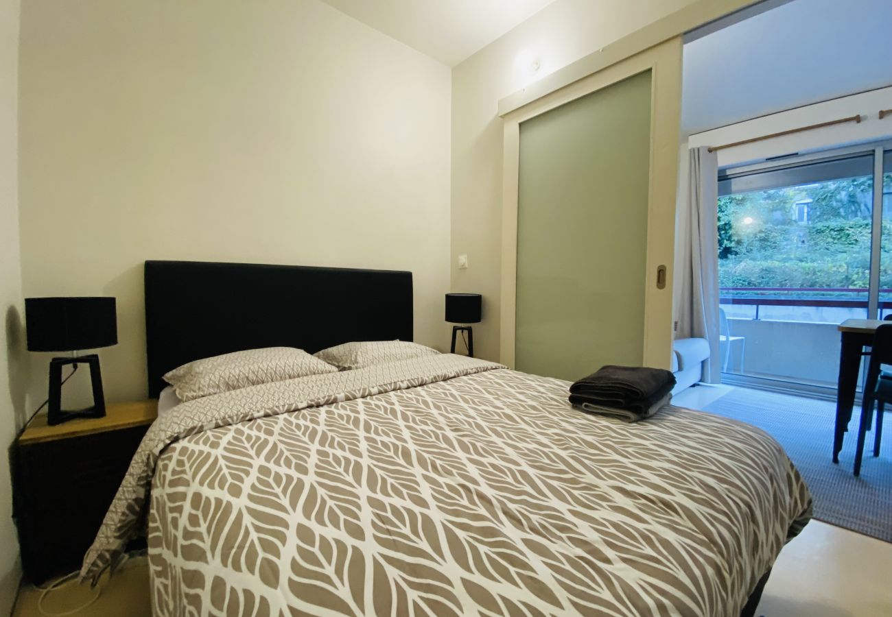 Apartment in Rodez - LE SILENE
