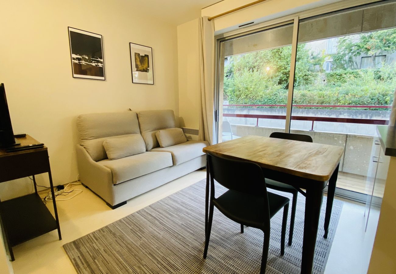 Apartment in Rodez - LE SILENE