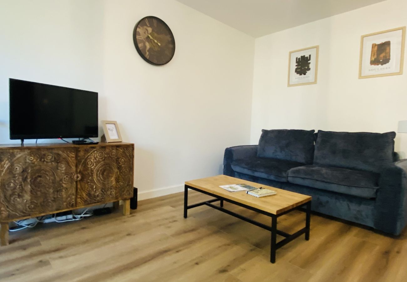 Apartment in Rodez - ACROPOLIS - Parking