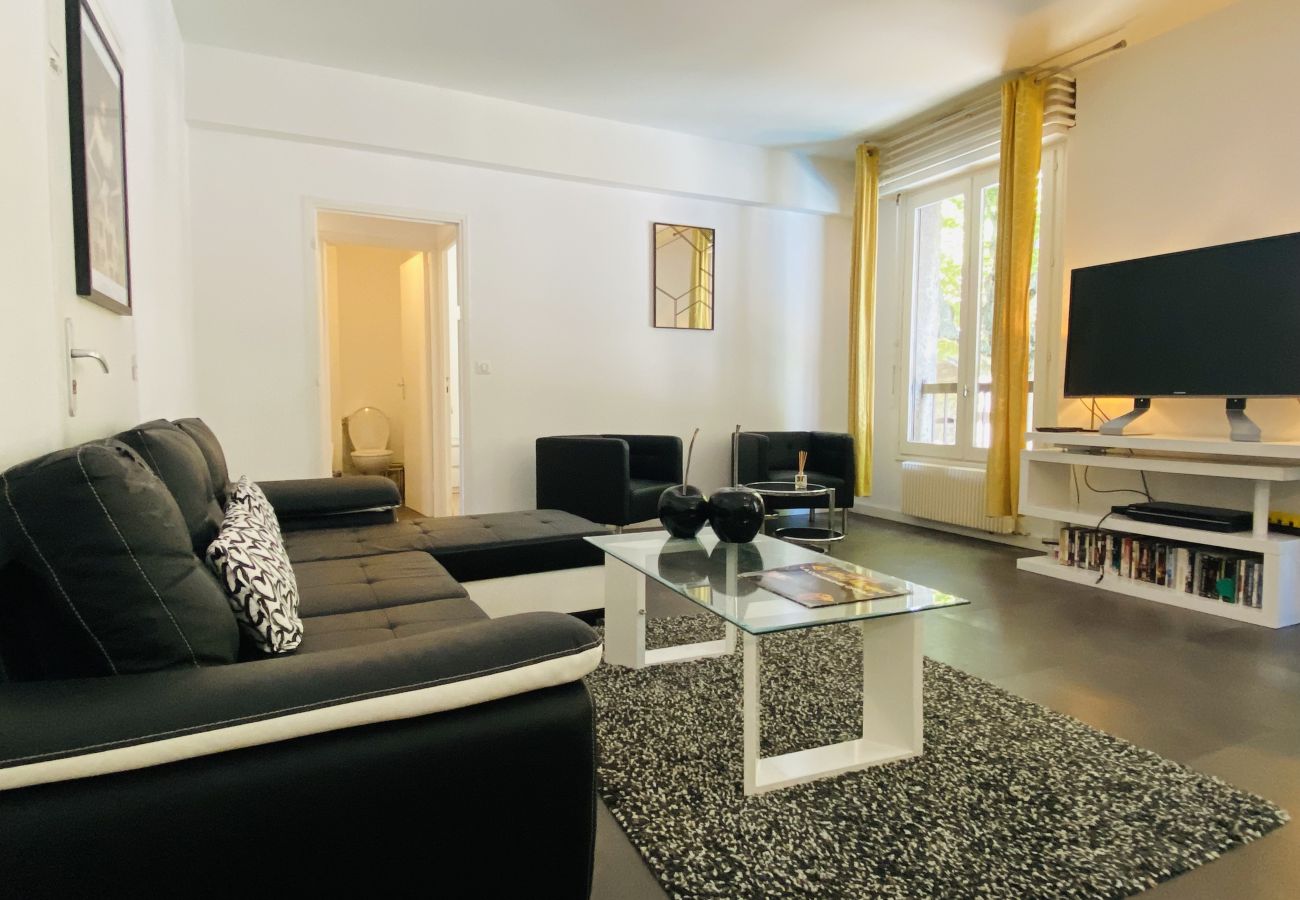 Apartment in Rodez - PETITE COMPANIE