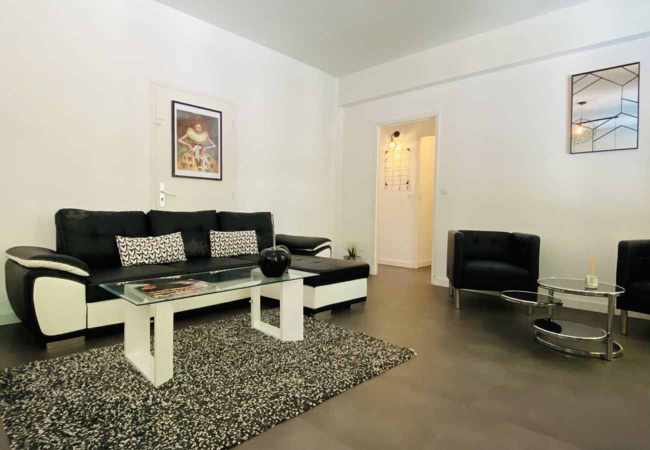 Apartment in Rodez - PETITE COMPANIE