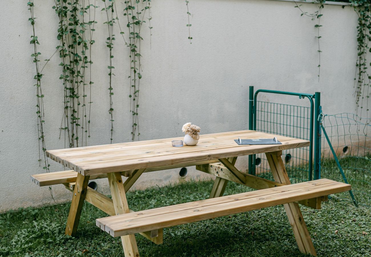 Apartment in Rodez - LE JARDIN DE BOURRAN