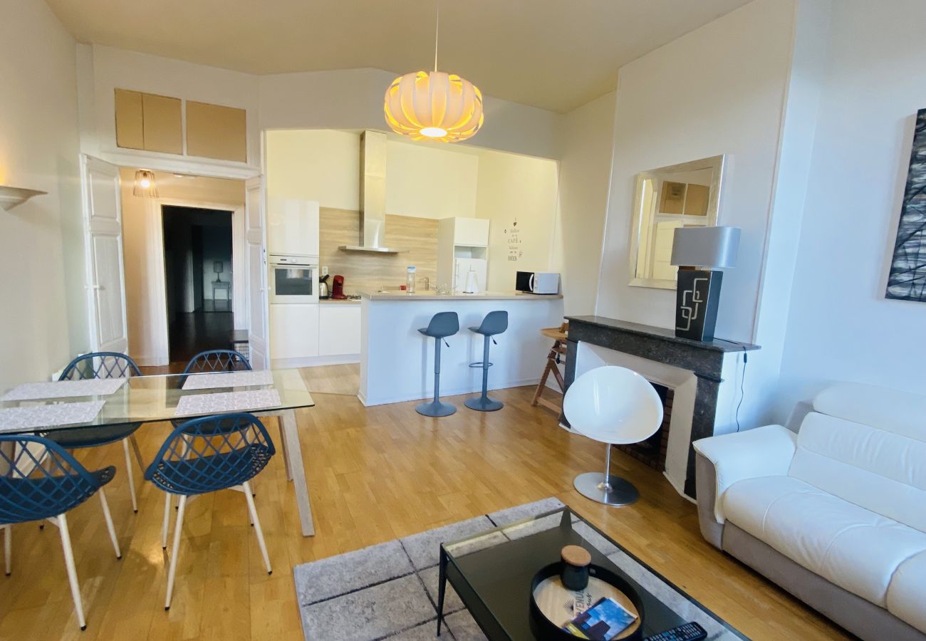 Appartement à Rodez - LE PLACE DE LA CITÉ