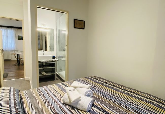 Appartement à Rodez - CHEZ ROSE Appartement à Rodez - CHEZ ROSE