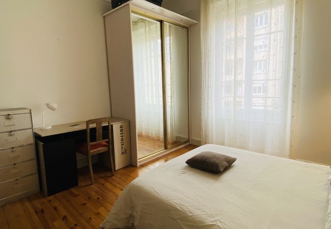 Appartement à Rodez - L'ART DÉCO Appartement à Rodez - L'ART DÉCO